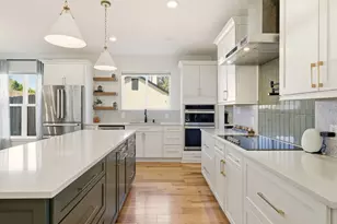 708 Newport Dr, Spicewood, TX 78669 - Photo 8