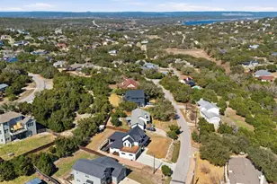 708 Newport Dr, Spicewood, TX 78669 - Photo 2