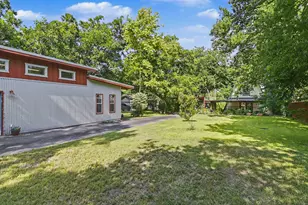 898 Buerger Ln Ln, Seguin, TX 78155 - Photo 34