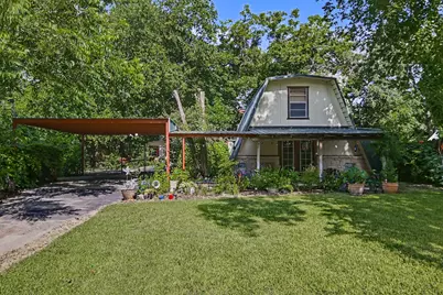 898 Buerger Ln Lane, Seguin, TX 78155 - Photo 1