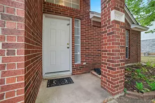 1911 Cedar Bend Dr, Round Rock, TX 78681 - Photo 2