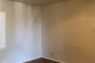 1000 W 26th St, Austin, TX 78705 - Photo 8