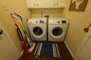 203 N 2nd St, Pflugerville, TX 78660 - Photo 22