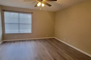 618 Elizabeth Ln, Bastrop, TX 78602 - Photo 14