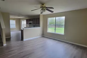 618 Elizabeth Ln, Bastrop, TX 78602 - Photo 6