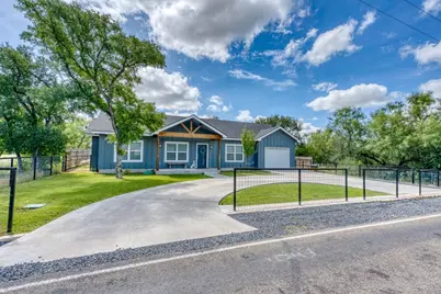 1306 Prairie Creek Drive, Marble Falls, TX 78654 - Photo 2
