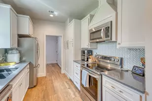 1306 Prairie Creek Dr, Marble Falls, TX 78654 - Photo 10