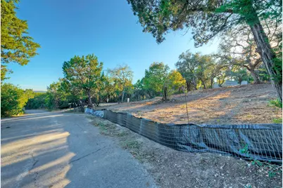 18303 W Rim Drive, Jonestown, TX 78645 - Photo 8