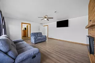 1418 Kingshill Dr, Granite Shoals, TX 78654 - Photo 16