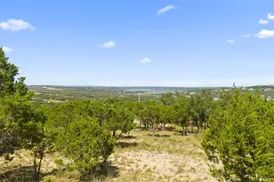 3301 R O Dr, Spicewood, TX 78669 - Photo 8