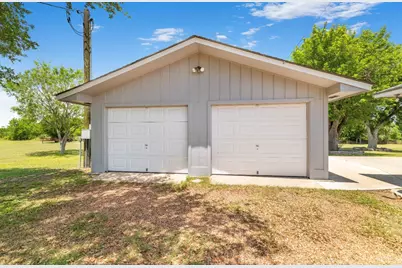 2460 State Highway 95 Highway N, Moulton, TX 77975 - Photo 4