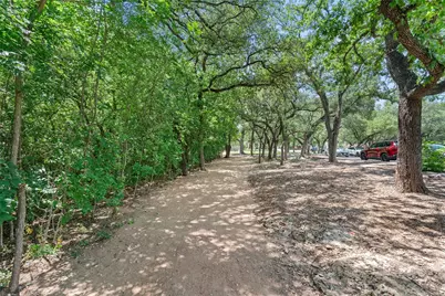 2103 Woodston Drive, Round Rock, TX 78681 - Photo 32