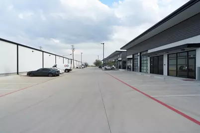 19832 Panther Drive #301, Pflugerville, TX 78660 - Photo 4