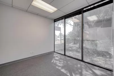 8500 Shoal Creek Boulevard #103, Austin, TX 78757 - Photo 10