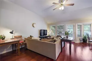 1252 Lacey Oak Loop, Round Rock, TX 78681 - Photo 12