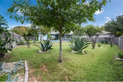 1252 Lacey Oak Loop, Round Rock, TX 78681 - Photo 32