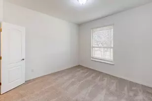 404 Ashby Dr, Hutto, TX 78634 - Photo 20