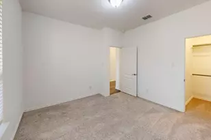 404 Ashby Dr, Hutto, TX 78634 - Photo 14