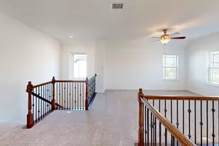 404 Ashby Dr, Hutto, TX 78634 - Photo 4