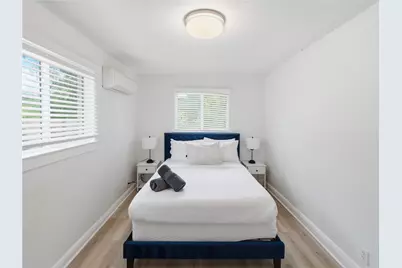 1108 Jolena Circle, Austin, TX 78721 - Photo 6
