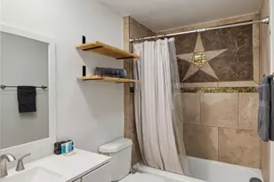 1108 Jolena Cir, Austin, TX 78721 - Photo 8