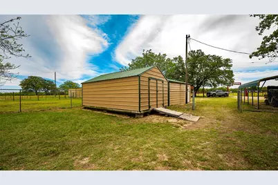 2234 County Road 434 Loop, Rockdale, TX 76567 - Photo 36