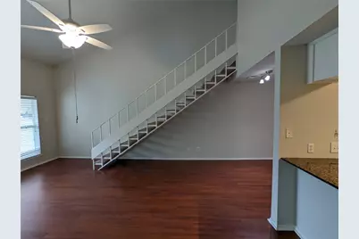 1818 S Lakeshore Boulevard #36, Austin, TX 78741 - Photo 12