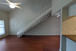 1818 S Lakeshore Blvd, Austin, TX 78741 - Photo 12