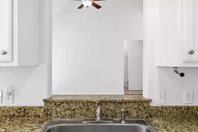 365 Rose Mayer Loop, La Grange, TX 78945 - Photo 10