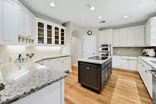 22 Hedgebrook Way, The Hills, TX 78738 - Photo 10