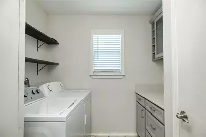 1745 Cricket Hollow Drive, Austin, TX 78758 - Photo 10