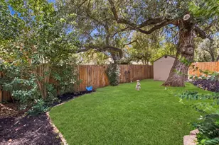 5116 Scottish Thistle Dr, Austin, TX 78739 - Photo 30
