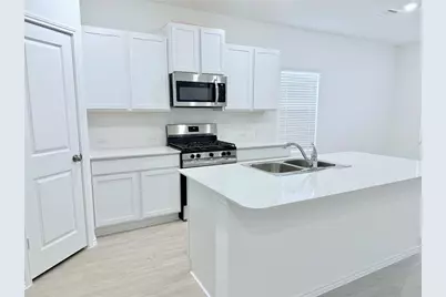 1220 Acorn Oak Drive, Georgetown, TX 78628 - Photo 4