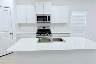 1220 Acorn Oak Dr, Georgetown, TX 78628 - Photo 6