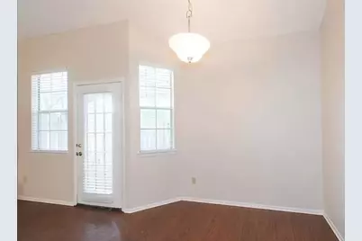 6501 Brush Country Road #102, Austin, TX 78749 - Photo 8