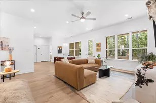 133 Lake Point Way, Bastrop, TX 78602 - Photo 8