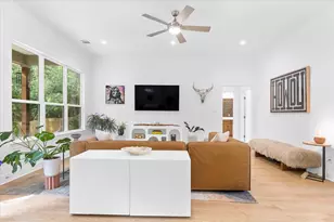 133 Lake Point Way, Bastrop, TX 78602 - Photo 6