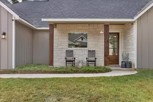 133 Lake Point Way, Bastrop, TX 78602 - Photo 2