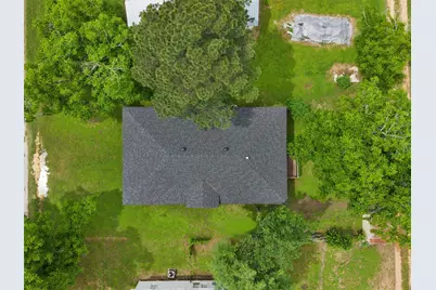 302 Hill Street, Smithville, TX 78957 - Photo 30