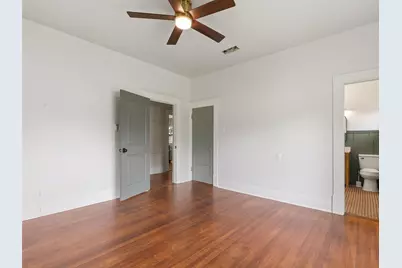 302 Hill Street, Smithville, TX 78957 - Photo 16