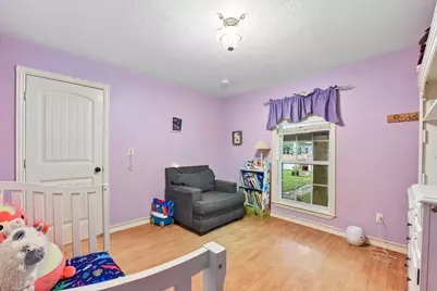 205 N Avenue E, Elgin, TX 78621 - Photo 20