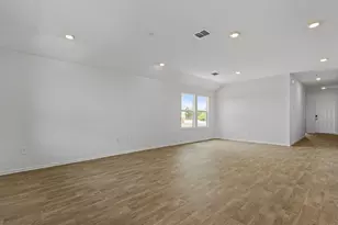 110 Belton Dr, Kyle, TX 78640 - Photo 10
