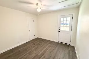 6809 Bitteroot Trail, Austin, TX 78744 - Photo 12