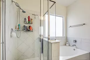 205 E Travers Stake Trail, Elgin, TX 78621 - Photo 16