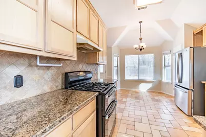 304 Mesa Verde Street, Cedar Park, TX 78613 - Photo 10