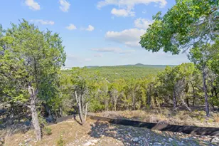 8017 Flintlock Cir, Lago Vista, TX 78645 - Photo 8