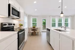 8017 Flintlock Cir, Lago Vista, TX 78645 - Photo 4