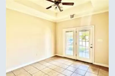 3000 Joe Dimaggio Boulevard #95, Round Rock, TX 78665 - Photo 2