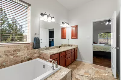 463 Beauchamp Road, Dripping Springs, TX 78620 - Photo 8