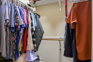 910 W 25th St, Austin, TX 78705 - Photo 18